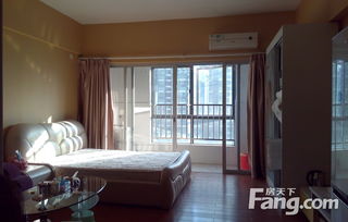 宜景康源小区与东城世博广场租房指南 精装单间与核心商圈生活